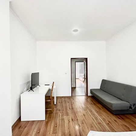Apartment Erika Карловы Вары Экстерьер фото