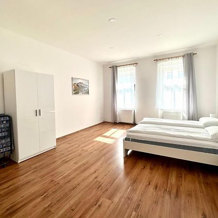 Apartment Erika Карловы Вары Экстерьер фото