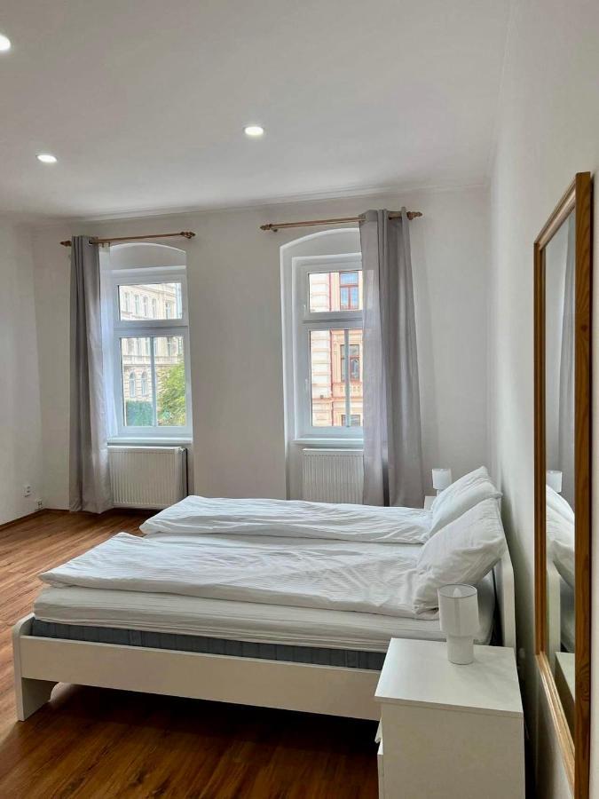 Apartment Erika Карловы Вары Экстерьер фото